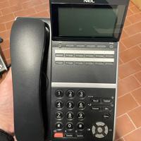 Telefoni digitali NEC DT400