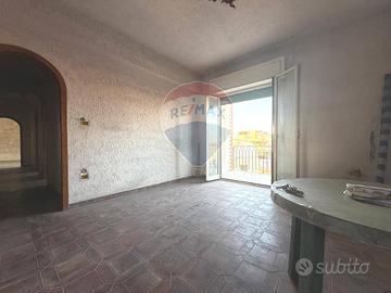 Appartamento con Box Auto Caivano