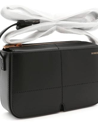 Condizioni pari al nuovo Borsa Burberry Snip