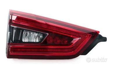 Faro stop nissan Qashqai sx NUOVO