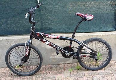 Bicicletta BMX
