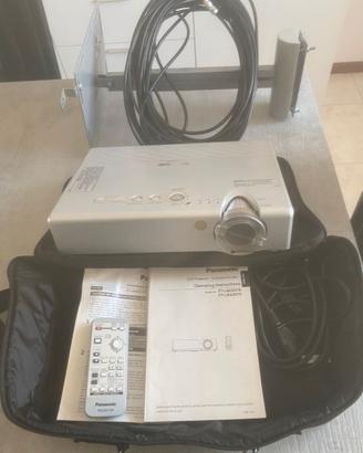 Proiettore Panasonic mod  PT-LB60NTE  -PT-LB55NTE