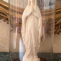 Statua Madonna di Lourdes con campana in vetro