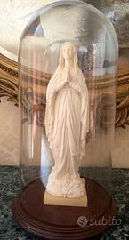 Statua Madonna di Lourdes con campana in vetro