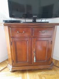 MOBILE IN NOCE PER TELEVISORE