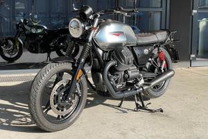 Moto Guzzi V7 III Stone S - Grigio Sportivo - 2020