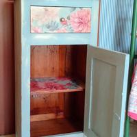comodino della nonna shabby chic