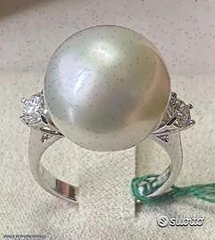 ANELLO ORO 18kt. DIAMANTI E GRANDE PERLA AUSTRALIA
