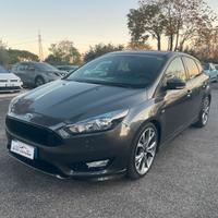 Ford Focus 2.0 TDCi 150 CV ST3 line