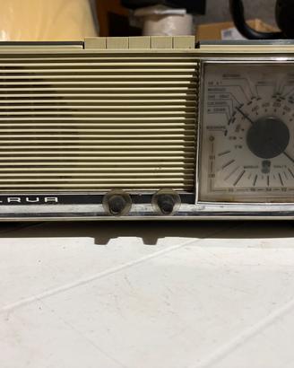 Radio vintage Minerva