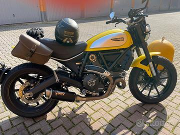 Ducati Scrambler icon yellow