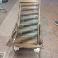 Sedia a sdraio in teak da giardino o terrazzo