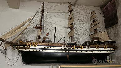 Veliero artigianale in legno – fatto a mano