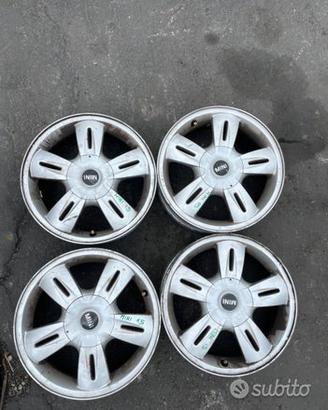 Cerchi in lega Mini One Cooper R53 15 pollici