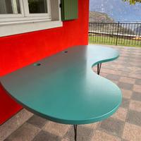 Scrivania artigianale in legno massiccio