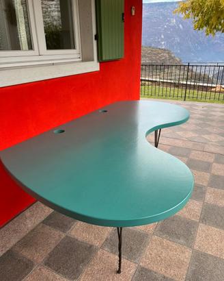 Scrivania artigianale in legno massiccio