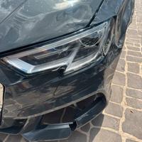 Fari led Audi A3 rotti