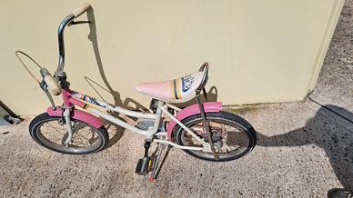 Bicicletta vintage Barbie più tre saltafoss
