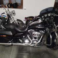 Harley-Davidson Touring Street Glide