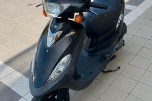 Scooter Sym DD50