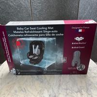 Dispositivo auto-rinfrescante per seggiolino auto