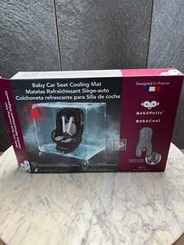 Dispositivo auto-rinfrescante per seggiolino auto