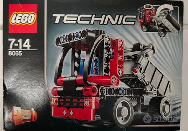 Set LEGO Technic  Mini Container Truck NUOVO