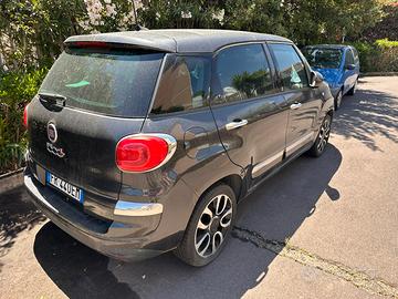 Fiat 500L louge