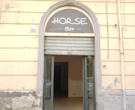 LOCALE COMMERCIALE ZONA TRIBUNALE