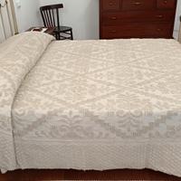 Copriletto e tappeti in puro Artigianato Sardo