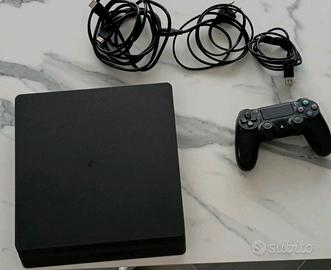PlayStation 4 slim