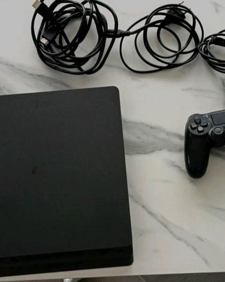 PlayStation 4 slim
