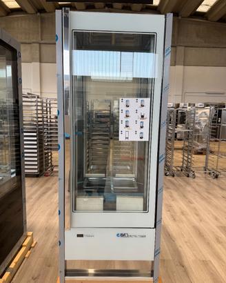 Vetrina esposizione verticale ISA Cristal Tower