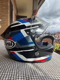 Casco Arai