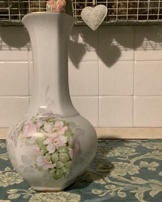 Vaso rehausse’ main limoges
