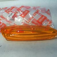 VETRO INDICATORE DIREZIONE POSTERIORE DX APRILIA R