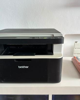Stampante Laser Brother Wi-Fi (+ Toner nuovo)