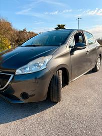 Peugeot 208 1.4 HDI