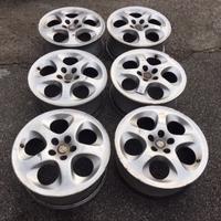 Cerchi in lega Alfa Romeo 147 2004 16 pollici