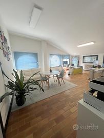 Ampio ufficio in pieno centro storico