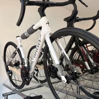 Bici da corsa Wilier Garda 105 12v