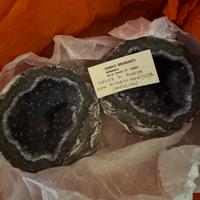 Geode di Agata con quarzo ametista del Messico