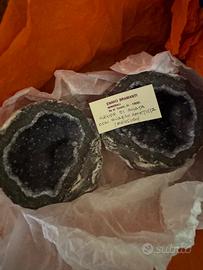 Geode di Agata con quarzo ametista del Messico