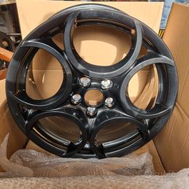 4 cerchi in lega 18 originali Alfa Romeo Giulietta