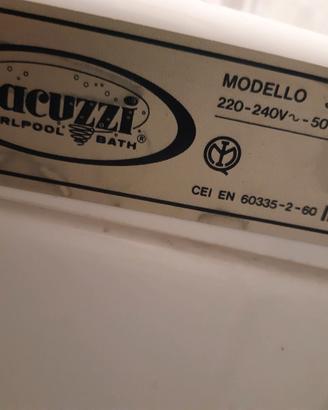 VASCA Jacuzzi whirlpool bath idromassaggio