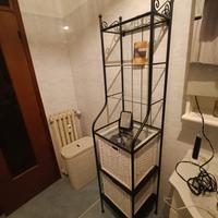 Scaffale bagno Ikea ferro nero e vetro