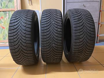 Pneumatici Invernali Hankook
