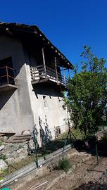 Casa rustica a Donnas in collina / Vall