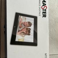 Cornice digitale MasterMT700