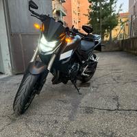 Honda Hornet 2023 cb750